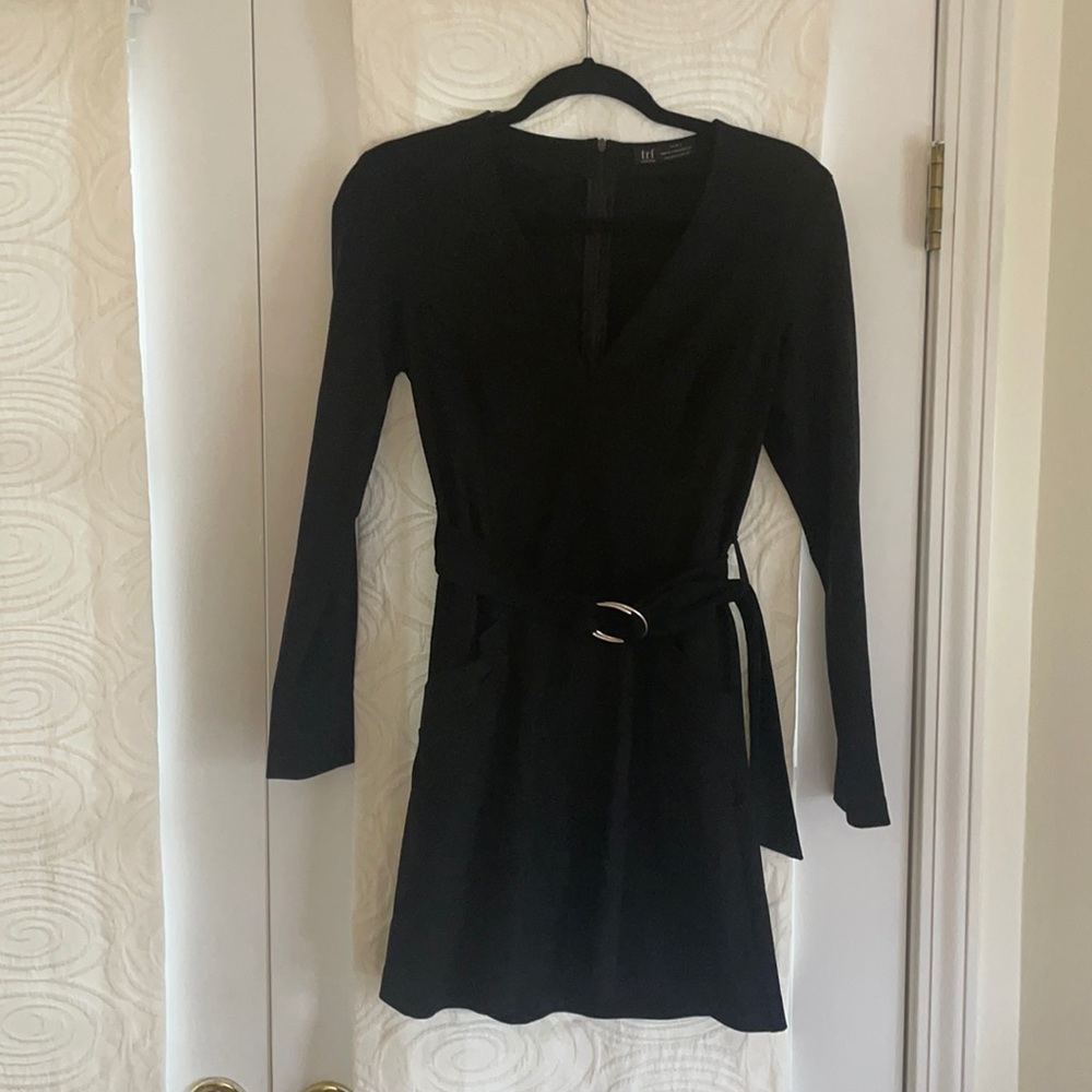 Zara black velvet long sleeve dress
